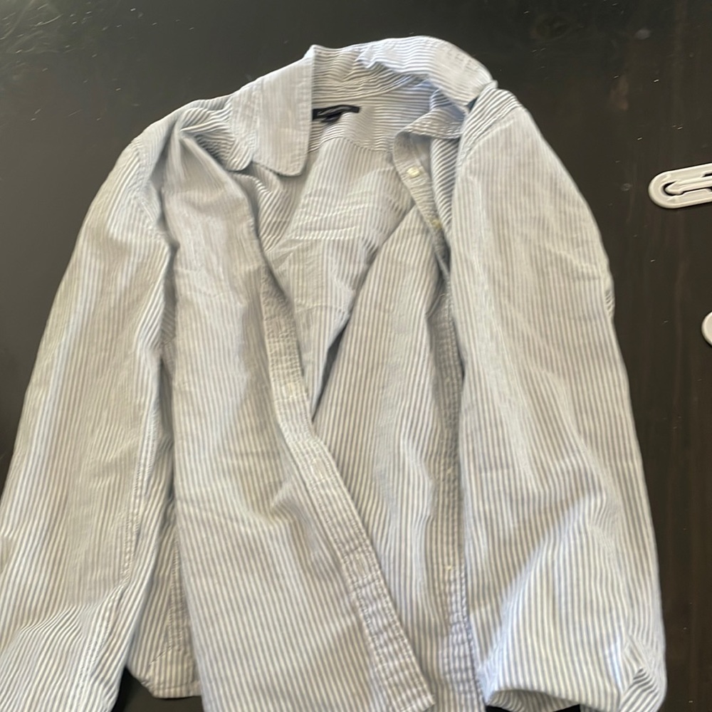 Womens land end button down top